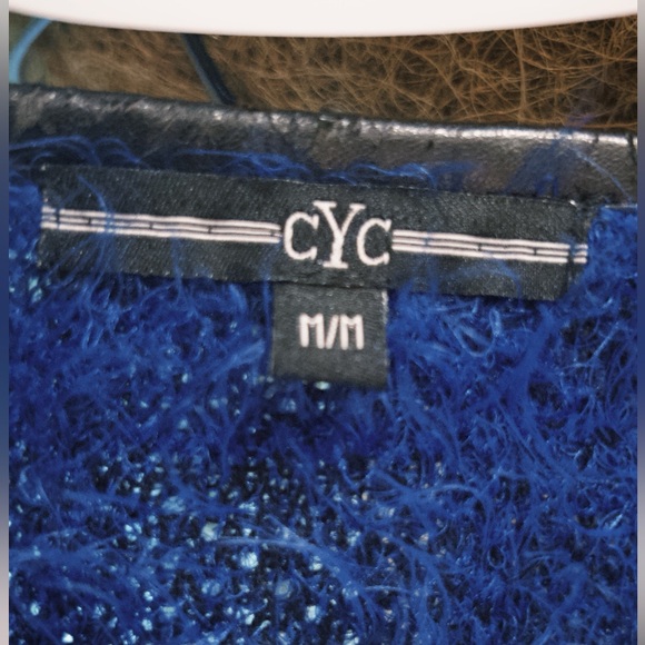 Blue & Black Super Soft Furry Cardigan - M - Picture 2 of 2